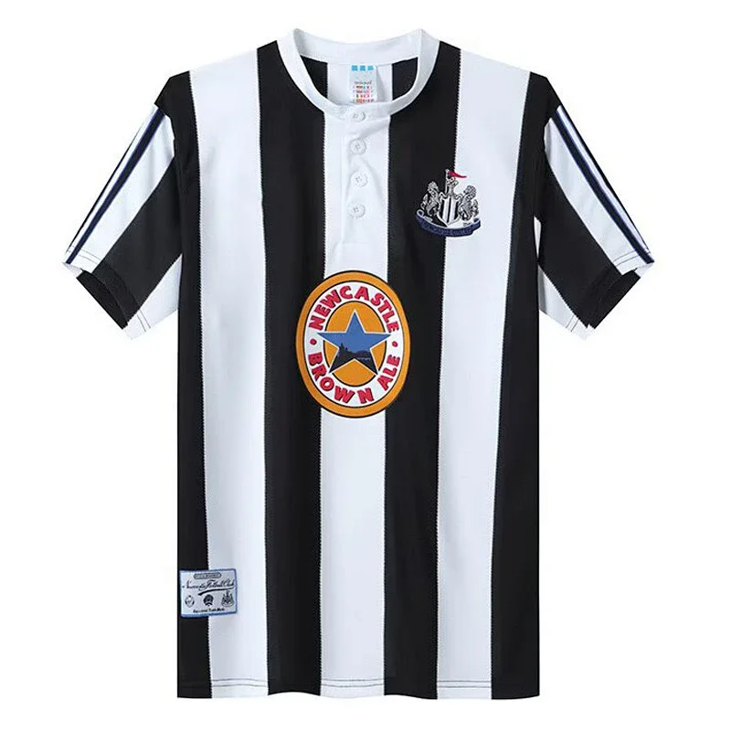 UMBRO Man Utd Jersey with Sharp Sponsor