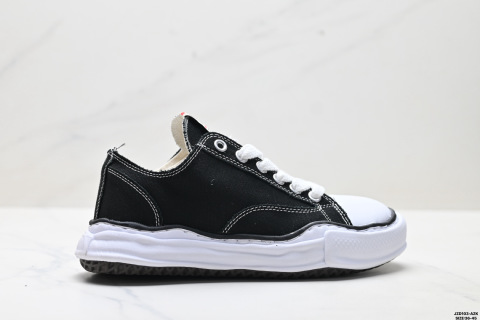 MIHARA YASUHIRO Hank Low-top Canvas Sneakers
