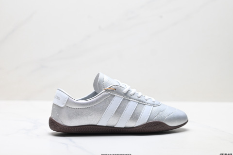 Adidas Grand Court Sneakers