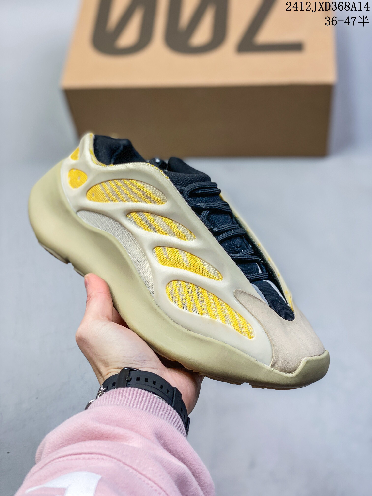Adidas Yeezy 700 V3 Yellow Beige Casual Sneakers