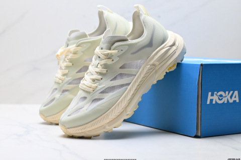 HOKA RUNNING MAFATE TRAIL Sneakers