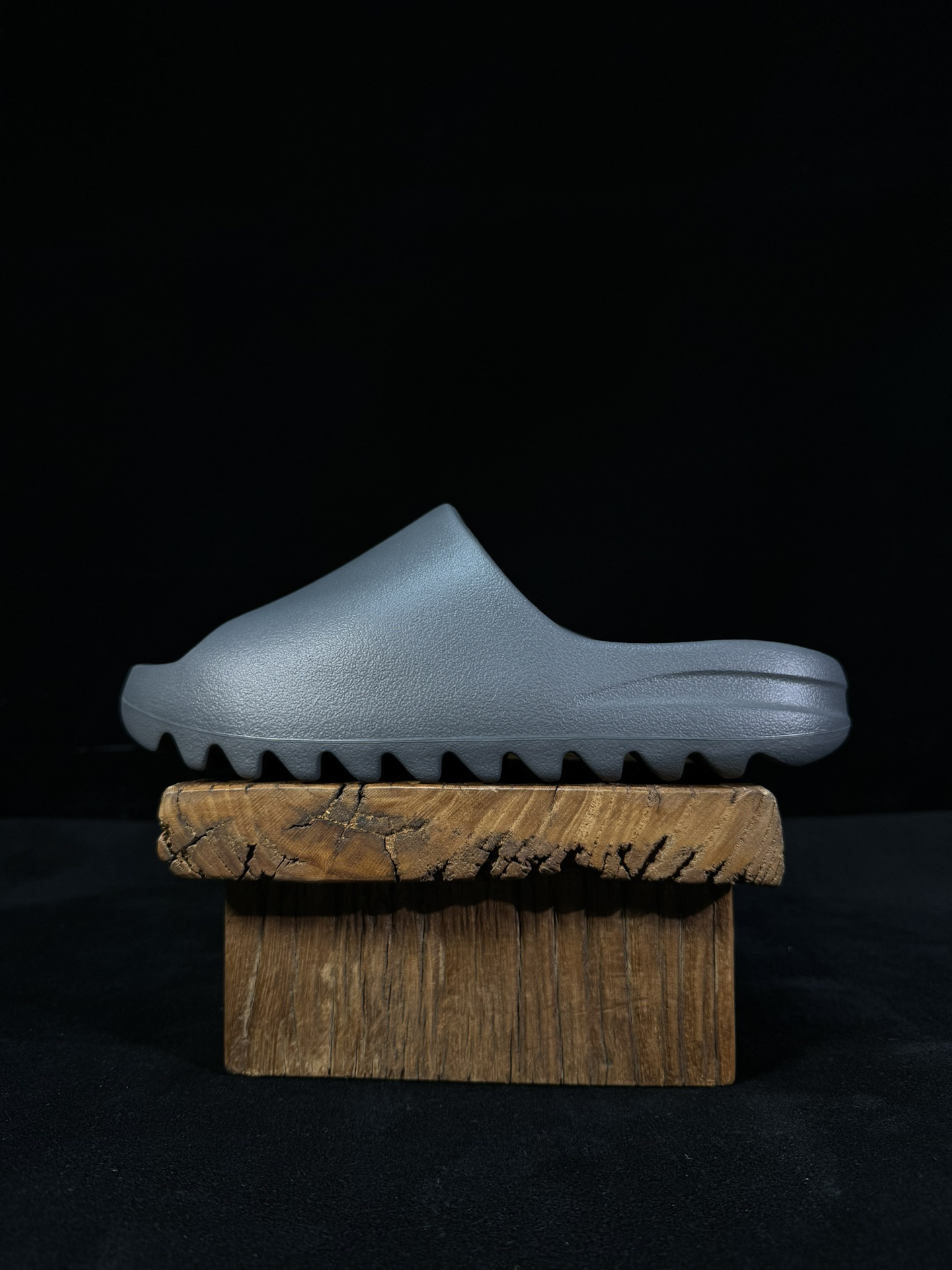 Adidas Yeezy Slide Gray Casual Slippers