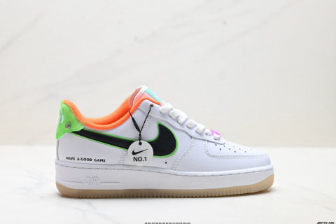 Nike AIR FORCE 1'07 Casual Sneakers