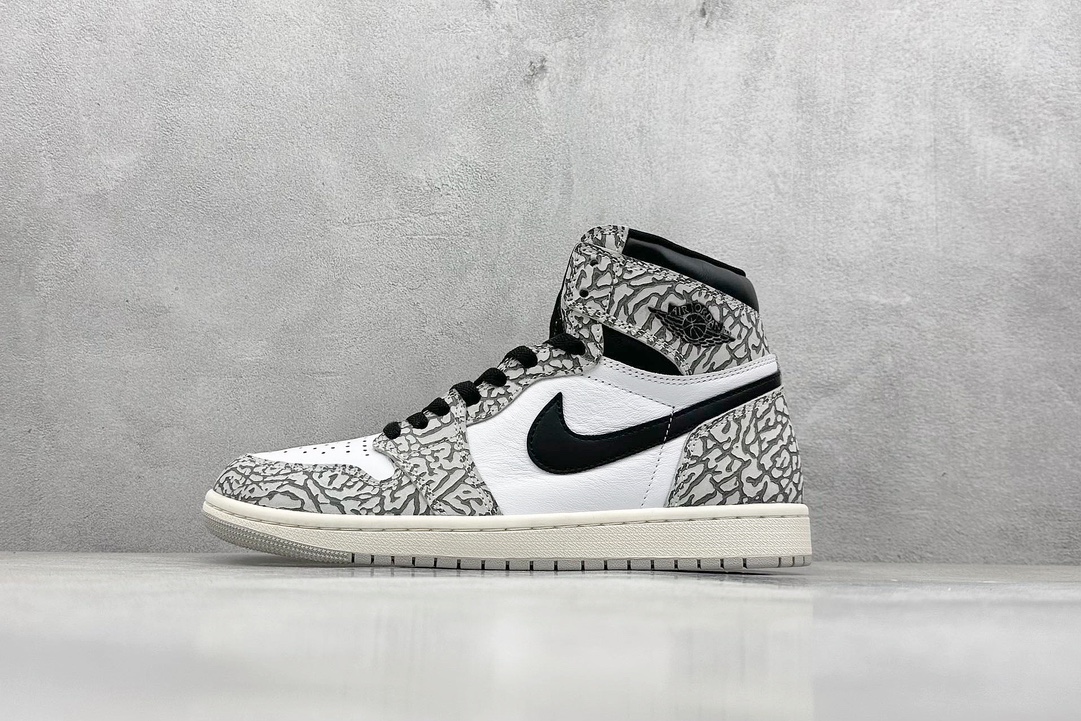 Air Jordan 1 High OG Cracked Pattern Black White Sneakers