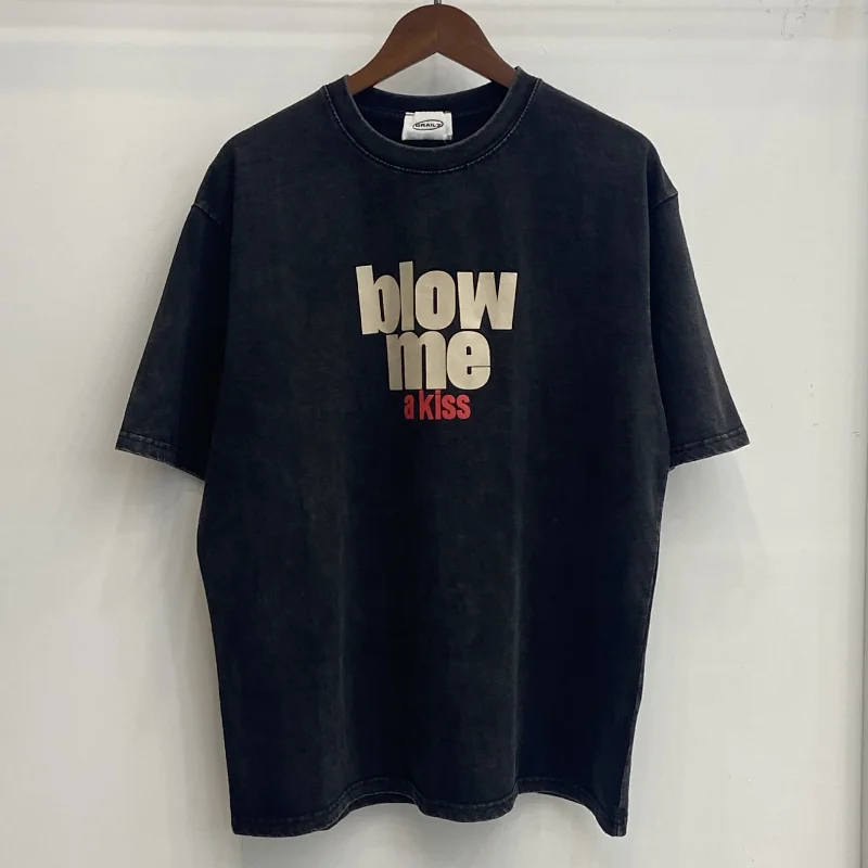 MAKIA Black "Blow Me A Kiss" Graphic Oversized T - Shirt