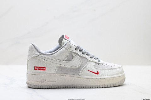 Nike AIR FORCE 1'07 LV8 Low-Top Casual Sneakers