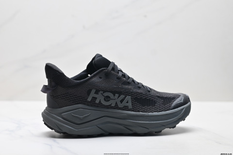 HOKA CHALLENGER 8 Running Shoes
