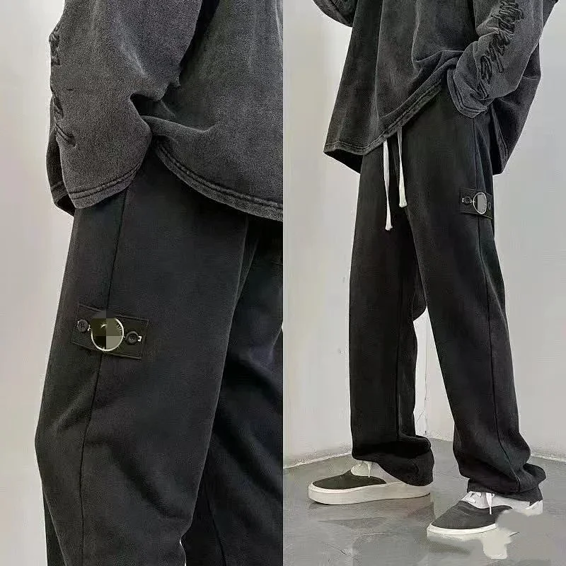UrbanStyle Black Loose Sweatpants with Metal Ring Pocket