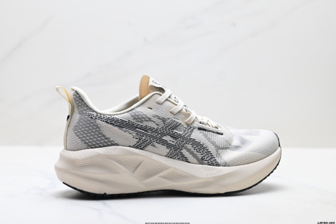 Asics NOVABLAST 5 LE Lightweight Running Shoes