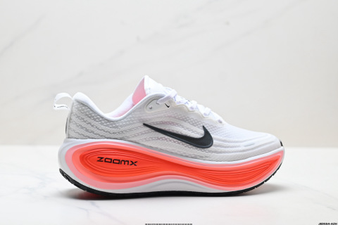 Nike VOMERO PLUS Running Shoes