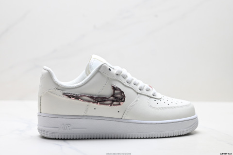 Nike AIR FORCE 1'07 Low-Top Sneakers