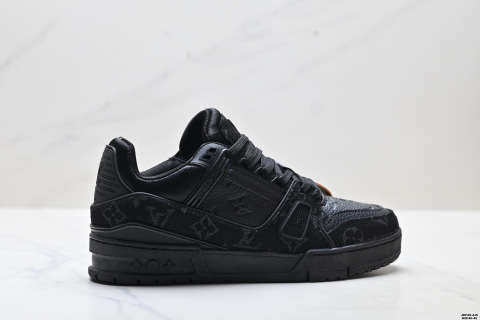 Louis Vuitton Trainer Sneaker Low