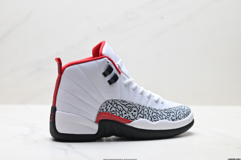 Nike Air Jordan 12 Retro Basketball Shoes