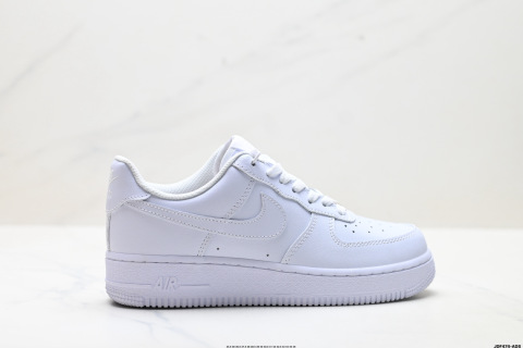 Nike AIR FORCE 1'07 Low-top Sneakers